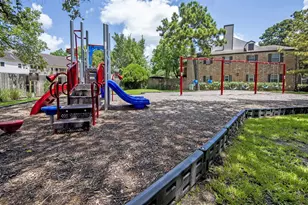 12941 Trail Hollow Dr, Houston, TX 77079 - Photo 26