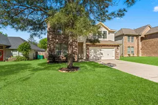 235 Doncaster St, Conroe, TX 77303 - Photo 4