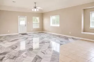 2232 Ivy Wall Dr, Conroe, TX 77301 - Photo 16