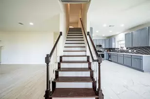 10122 Duchamp Dr, Houston, TX 77036 - Photo 14