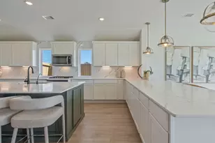 15111 Cibolo Ln, Mont Belvieu, TX 77523 - Photo 4