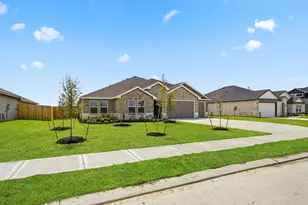 15122 Cibolo Ln, Baytown, TX 77523 - Photo 2