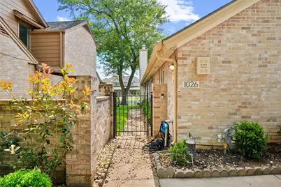 1026 Oyster Bay Drive, Sugar Land, TX 77478 - Photo 30