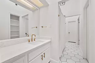 1026 Oyster Bay Dr, Sugar Land, TX 77478 - Photo 22