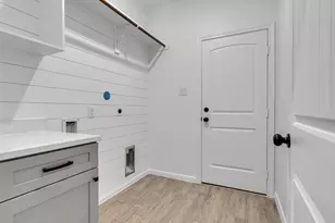 302 Gaines St, Brazoria, TX 77422 - Photo 8