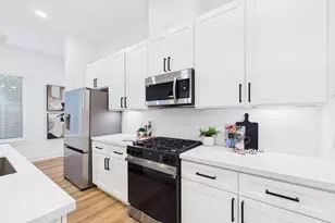 2708 Reynolds St, Houston, TX 77009 - Photo 18