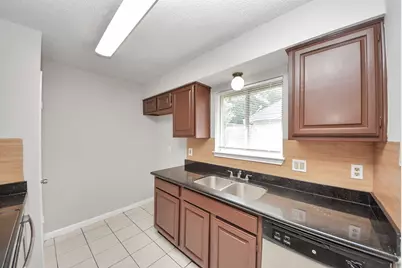 1911 Hammerwood Drive, Missouri City, TX 77489 - Photo 22