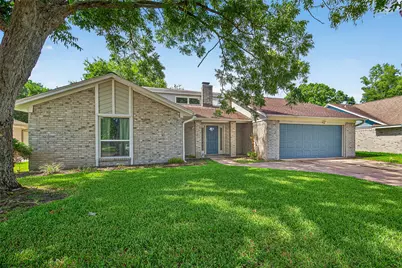 5225 Glenvalley Drive, La Porte, TX 77571 - Photo 2