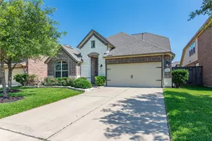 19826 Summit Crest Ct, Cypress, TX 77433 - Photo 2