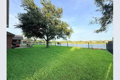 2144 Brittany Colony Drive, League City, TX 77573 - Photo 16