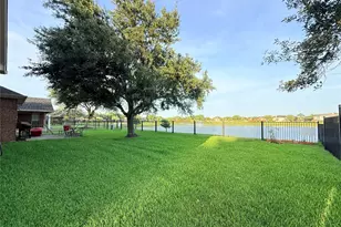 2144 Brittany Colony Dr, League City, TX 77573 - Photo 16