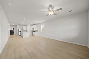 2407 16th St, Bay City, TX 77414 - Photo 14