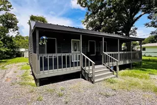 406 Clear Lake Rd, Highlands, TX 77562 - Photo 6