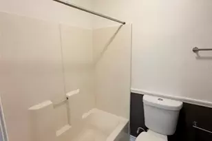 406 Clear Lake Rd, Highlands, TX 77562 - Photo 16