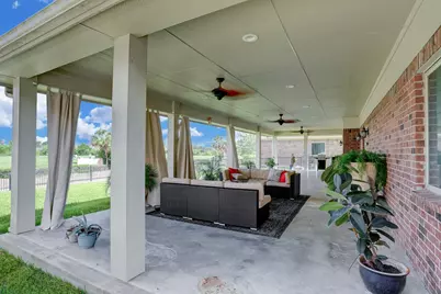 307 Twin Timbers Lane, Kemah, TX 77565 - Photo 4