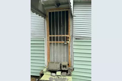 3017 Retta St, Houston, TX 77026 - Photo 2