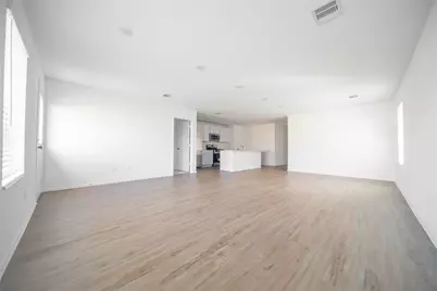 9530 Brookside Point Drive, Baytown, TX 77521 - Photo 2