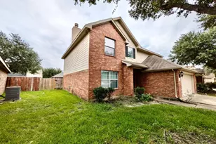 6919 Bear Oaks Dr, Houston, TX 77083 - Photo 2