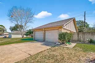 22607 Fincastle Dr, Katy, TX 77450 - Photo 2