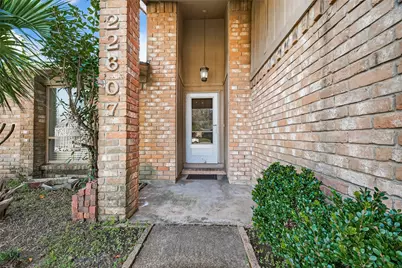 22607 Fincastle Drive, Katy, TX 77450 - Photo 6