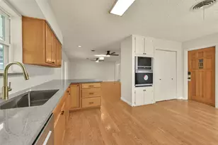315 S Ravenhead Dr, Houston, TX 77034 - Photo 12