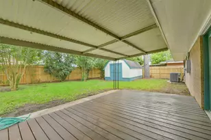 315 S Ravenhead Dr, Houston, TX 77034 - Photo 28