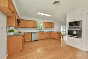 315 S Ravenhead Dr, Houston, TX 77034 - Photo 14