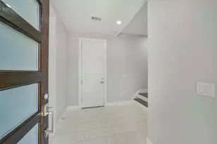 1703 White St, Houston, TX 77007 - Photo 6