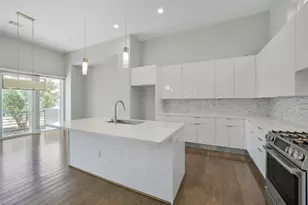 1703 White St, Houston, TX 77007 - Photo 14