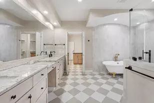 1211 Nantucket Dr, Houston, TX 77057 - Photo 26