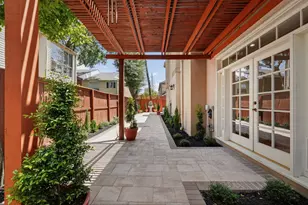 1211 Nantucket Dr, Houston, TX 77057 - Photo 42