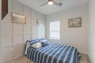 890 Lucky St, Houston, TX 77088 - Photo 38