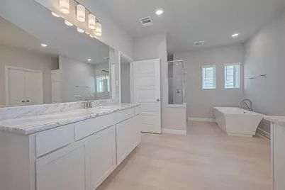 8917 Grovner Place, Houston, TX 77055 - Photo 20