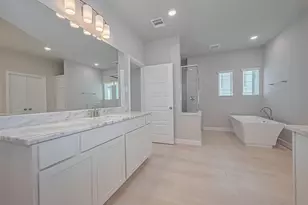 8917 Grovner Pl, Houston, TX 77055 - Photo 20
