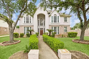 3902 Breaux Bridge Ln, Sugar Land, TX 77479 - Photo 1