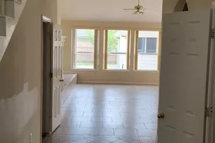 3902 Breaux Bridge Ln, Sugar Land, TX 77479 - Photo 4