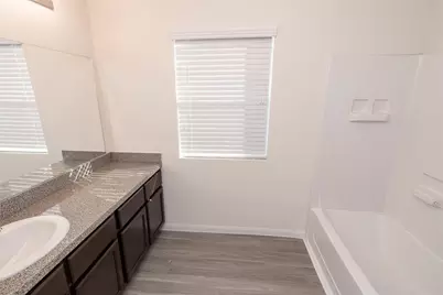 5606 Plantation Forest Drive, Katy, TX 77449 - Photo 8