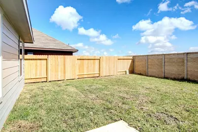 5606 Plantation Forest Drive, Katy, TX 77449 - Photo 2