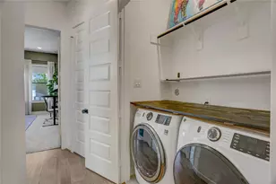 308 E 40th St, Houston, TX 77018 - Photo 22