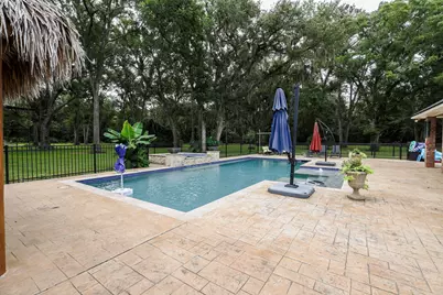 2002 Sugar Mill Lane, Lake Jackson, TX 77566 - Photo 28