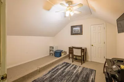 2002 Sugar Mill Lane, Lake Jackson, TX 77566 - Photo 22