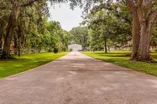 2002 Sugar Mill Ln, Lake Jackson, TX 77566 - Photo 24