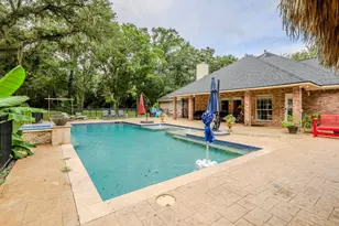 2002 Sugar Mill Ln, Lake Jackson, TX 77566 - Photo 28