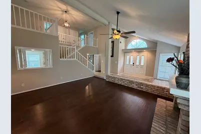 2326 Streamcrest Lane, Sugar Land, TX 77479 - Photo 4