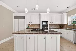13606 Still Bay Ct, Houston, TX 77077 - Photo 14