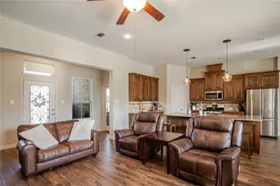 2127 Donna Ln, Santa Fe, TX 77510 - Photo 6
