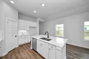 74 Leon Wy, Dayton, TX 77535 - Photo 12