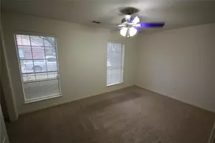 19055 Village Maple Ct, Houston, TX 77084 - Photo 4
