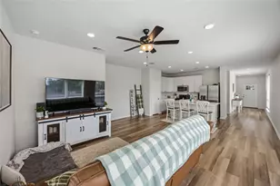 148 Austin Rd, Angleton, TX 77515 - Photo 4