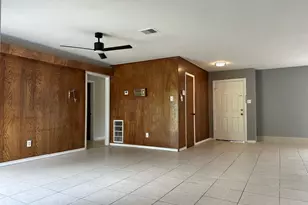 748 W Rittenhouse St, Houston, TX 77076 - Photo 4